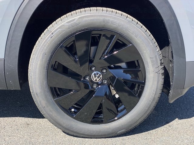 2026 Volkswagen Atlas 2.0T SE with Technology