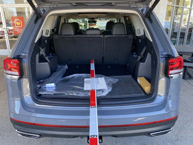 2026 Volkswagen Atlas 2.0T SE with Technology