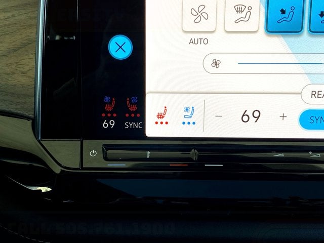 2026 Volkswagen Atlas 2.0T SE with Technology