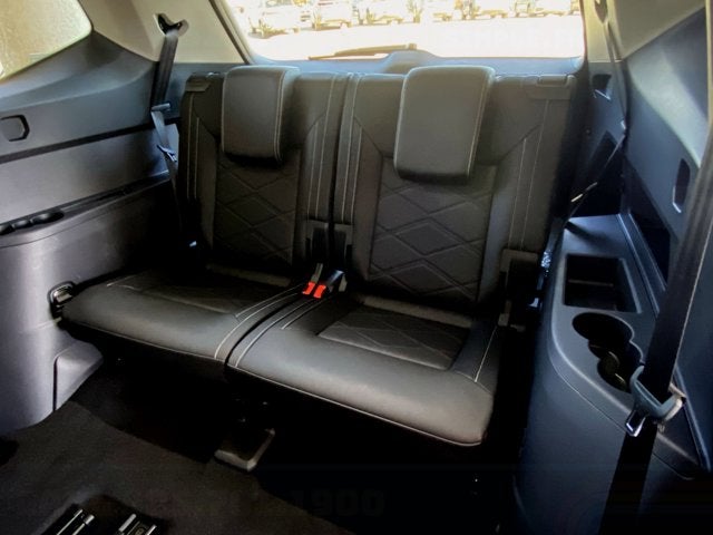 2026 Volkswagen Atlas 2.0T SE with Technology