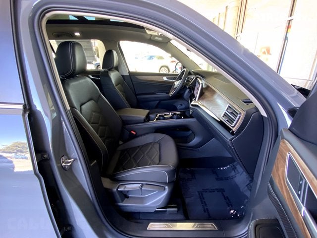 2026 Volkswagen Atlas 2.0T SE with Technology