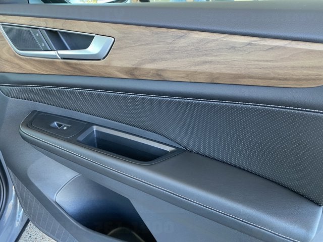 2026 Volkswagen Atlas 2.0T SE with Technology