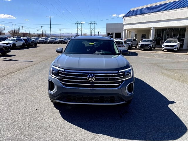 2026 Volkswagen Atlas 2.0T SE with Technology