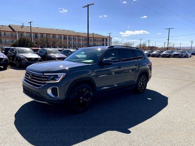 2026 Volkswagen Atlas 2.0T SE with Technology