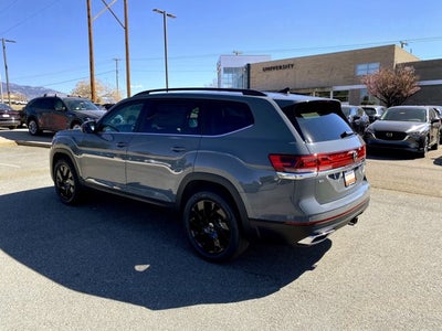 2026 Volkswagen Atlas 2.0T SE with Technology