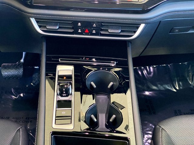 2026 Volkswagen Atlas 2.0T SE with Technology