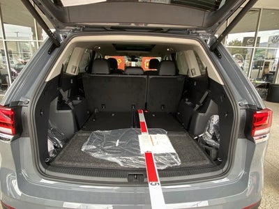 2026 Volkswagen Atlas 2.0T SE with Technology