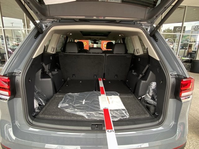 2026 Volkswagen Atlas 2.0T SE with Technology