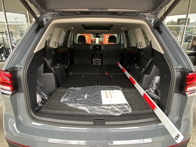 2026 Volkswagen Atlas 2.0T SE with Technology