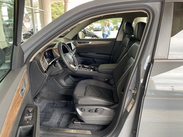 2026 Volkswagen Atlas 2.0T SE with Technology