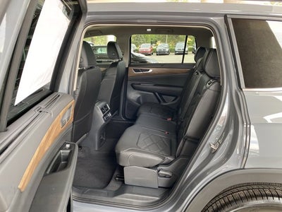 2026 Volkswagen Atlas 2.0T SE with Technology