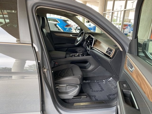 2026 Volkswagen Atlas 2.0T SE with Technology
