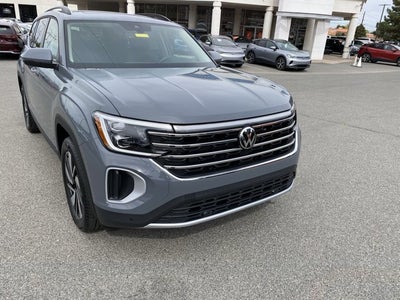 2026 Volkswagen Atlas 2.0T SE with Technology