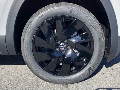 2026 Volkswagen Atlas 2.0T SE with Technology