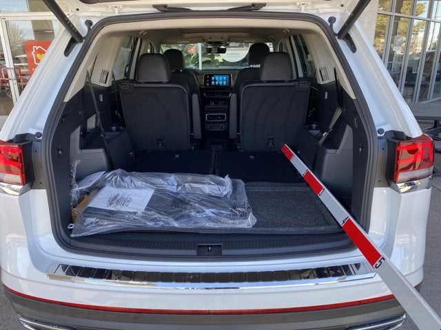 2026 Volkswagen Atlas 2.0T SE with Technology