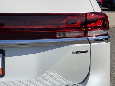 2026 Volkswagen Atlas 2.0T SE with Technology