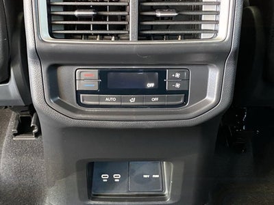 2026 Volkswagen Atlas 2.0T SE with Technology