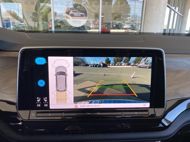 2026 Volkswagen Atlas 2.0T SE with Technology