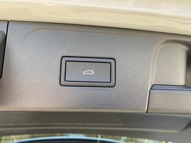 2026 Volkswagen Atlas 2.0T SE with Technology