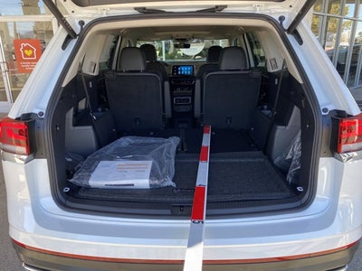 2026 Volkswagen Atlas 2.0T SE with Technology