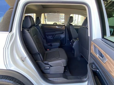 2026 Volkswagen Atlas 2.0T SE with Technology