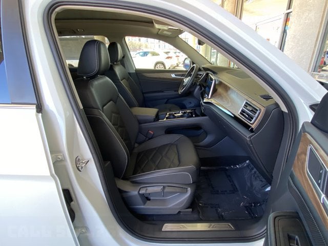 2026 Volkswagen Atlas 2.0T SE with Technology