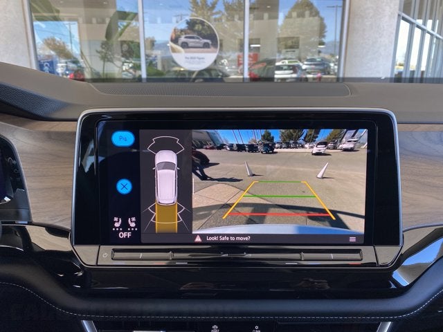 2026 Volkswagen Atlas 2.0T SE with Technology