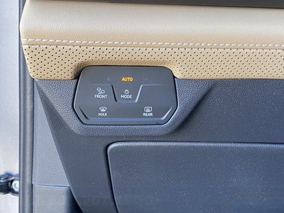 2026 Volkswagen Atlas Cross Sport 2.0T SE