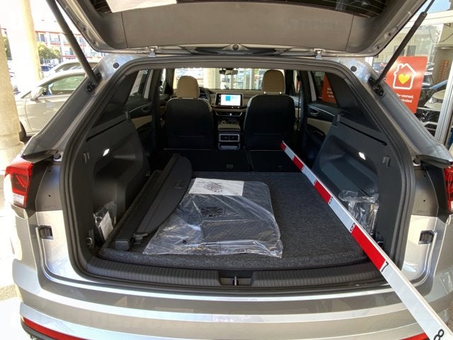 2026 Volkswagen Atlas Cross Sport 2.0T SE