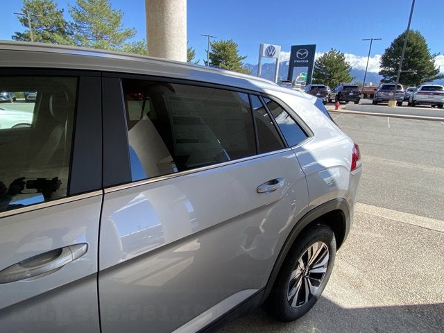 2026 Volkswagen Atlas Cross Sport 2.0T SE