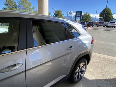 2026 Volkswagen Atlas Cross Sport 2.0T SE