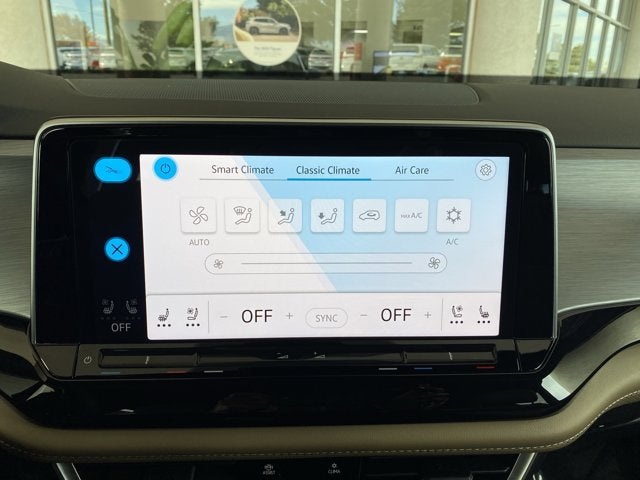 2025 Volkswagen Atlas Cross Sport 2.0T SE