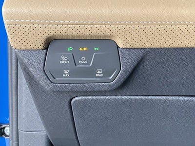 2025 Volkswagen Atlas Cross Sport 2.0T SE