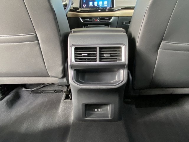 2025 Volkswagen Atlas Cross Sport 2.0T SE