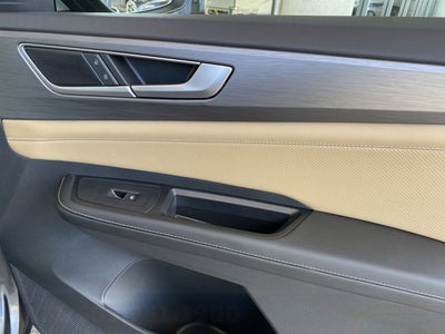 2025 Volkswagen Atlas Cross Sport 2.0T SE