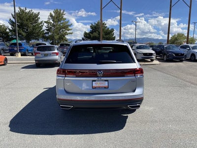 2026 Volkswagen Atlas 2.0T SE