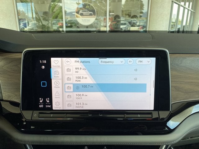 2026 Volkswagen Atlas 2.0T SE