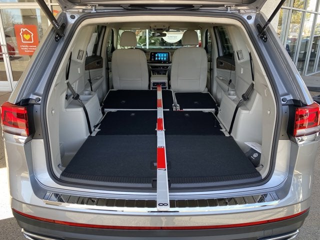 2026 Volkswagen Atlas 2.0T SE