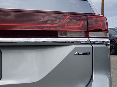 2025 Volkswagen Atlas 2.0T SE