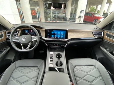2025 Volkswagen Atlas 2.0T SE