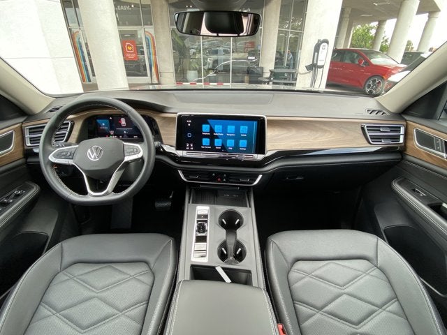 2025 Volkswagen Atlas 2.0T SE
