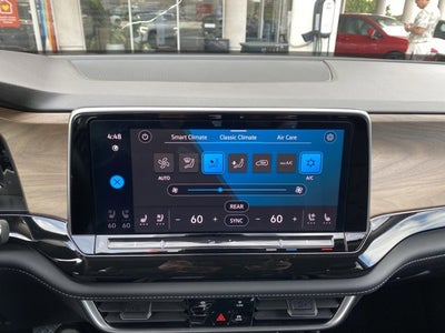 2025 Volkswagen Atlas 2.0T SE
