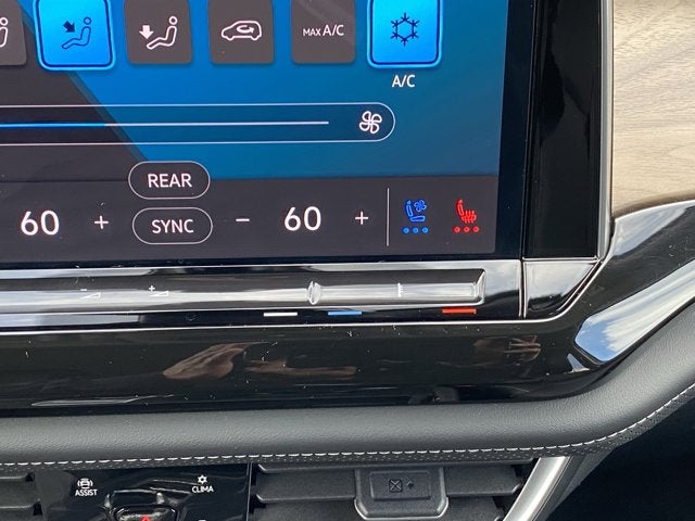 2025 Volkswagen Atlas 2.0T SE