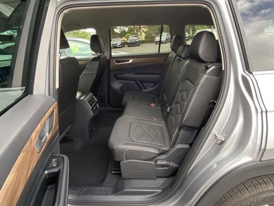 2025 Volkswagen Atlas 2.0T SE