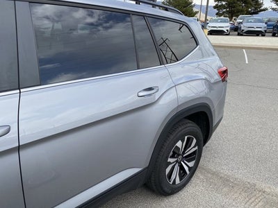 2025 Volkswagen Atlas 2.0T SE