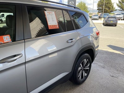 2025 Volkswagen Atlas 2.0T SE