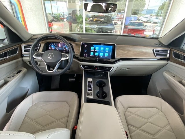 2024 Volkswagen Atlas 2.0T SE