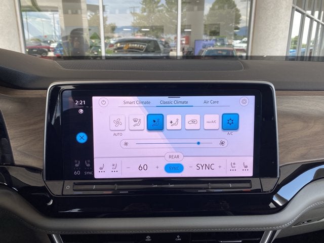 2024 Volkswagen Atlas 2.0T SE