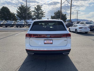 2024 Volkswagen Atlas 2.0T SE