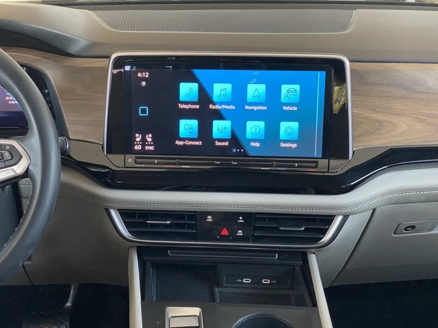 2024 Volkswagen Atlas 2.0T SE